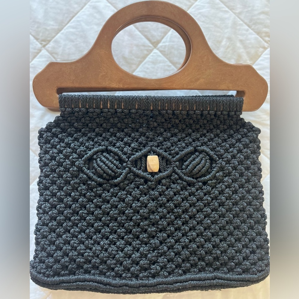 Vintage Marissa Ferrere New York Purse black crochet with wood accent & handle